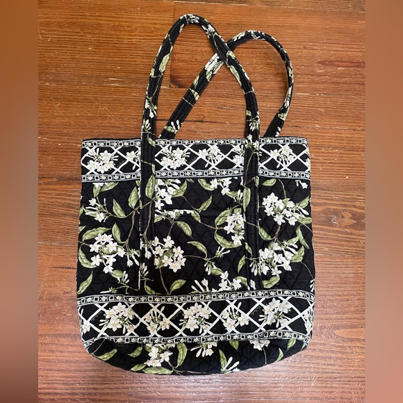 Vera Bradley black floral tote bag - Picture 2 of 6